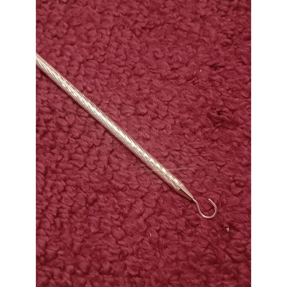 Rose Gold Bracelet Helper Tool w/ Rubber Tips & Hook - Picture 4 of 4